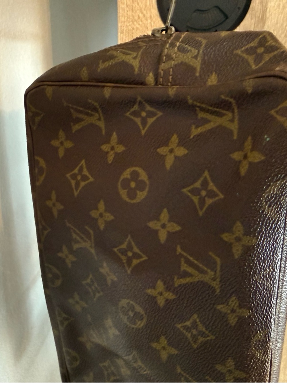 Louis Vuitton Monogram Trousse 28 toilette - Picture 12 of 12